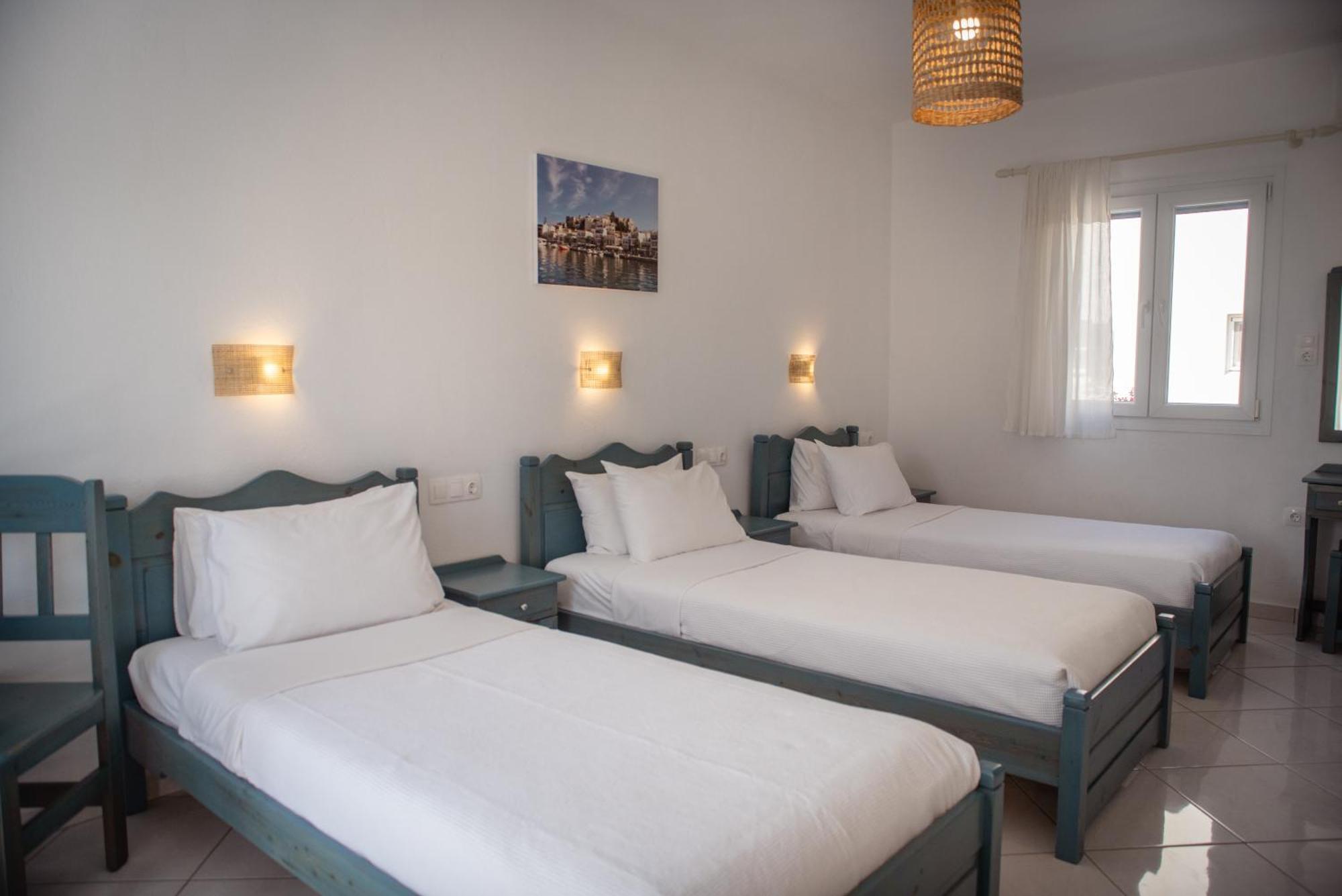 Ikaros Studios&Apartments Naxos City Exterior foto